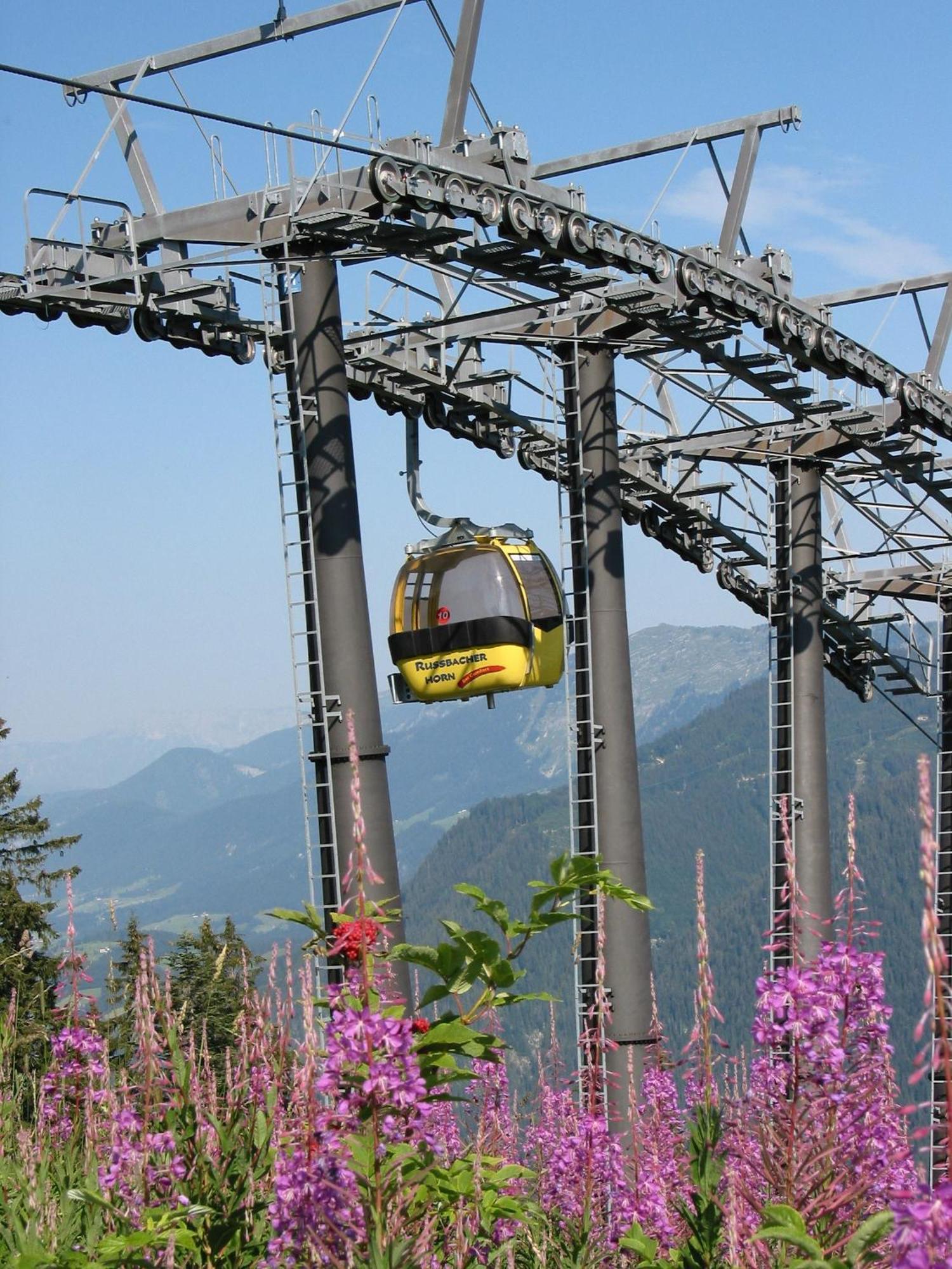 Dachstein West Hotel Gmbh-Kirchenwirt Russbach รุสบาค อัม พาสเกอชุตต์ ภายนอก รูปภาพ